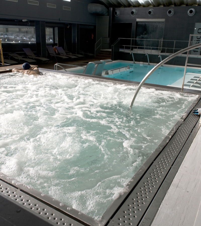 Freixanet Wellness bets on stainless steam pools